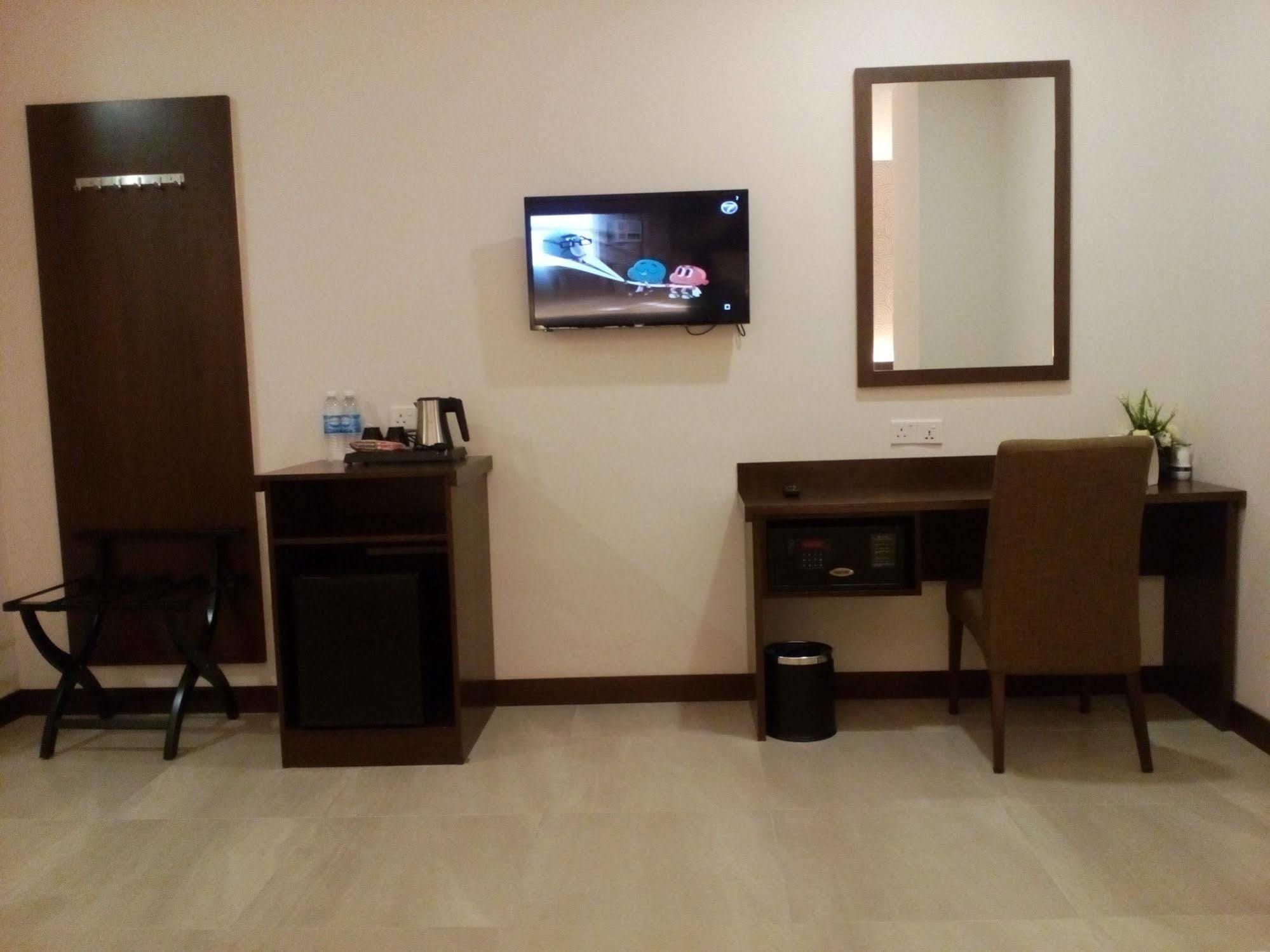 Sunrise Hotel Petaling Jaya Exterior foto